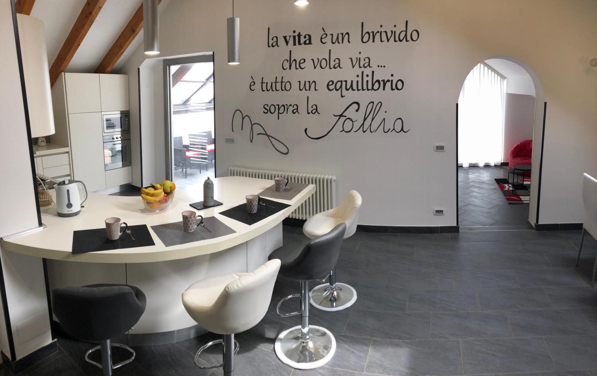 Casa Sally San Michele all'Adige Exterior photo